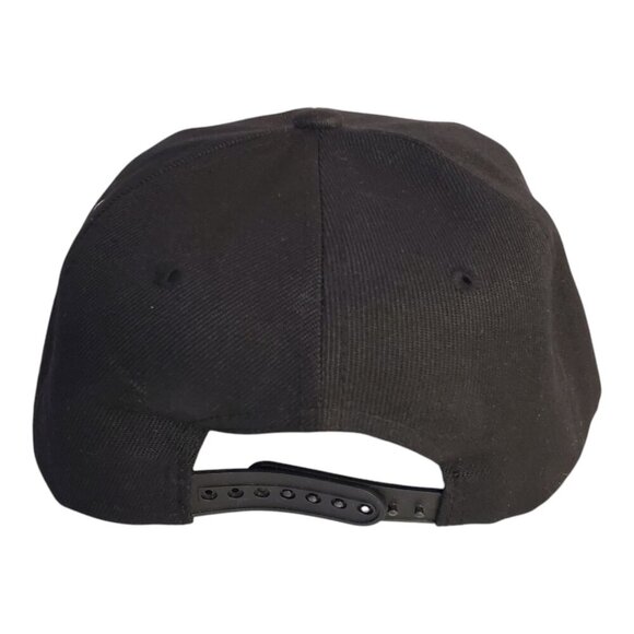 NWT UFC Logo Cuervo Official Tequila of UFC Snapback Cap Black, White & Red - Picture 4 of 5